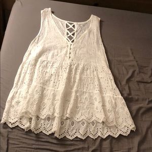 White, Lacey American Eagle top. Size L